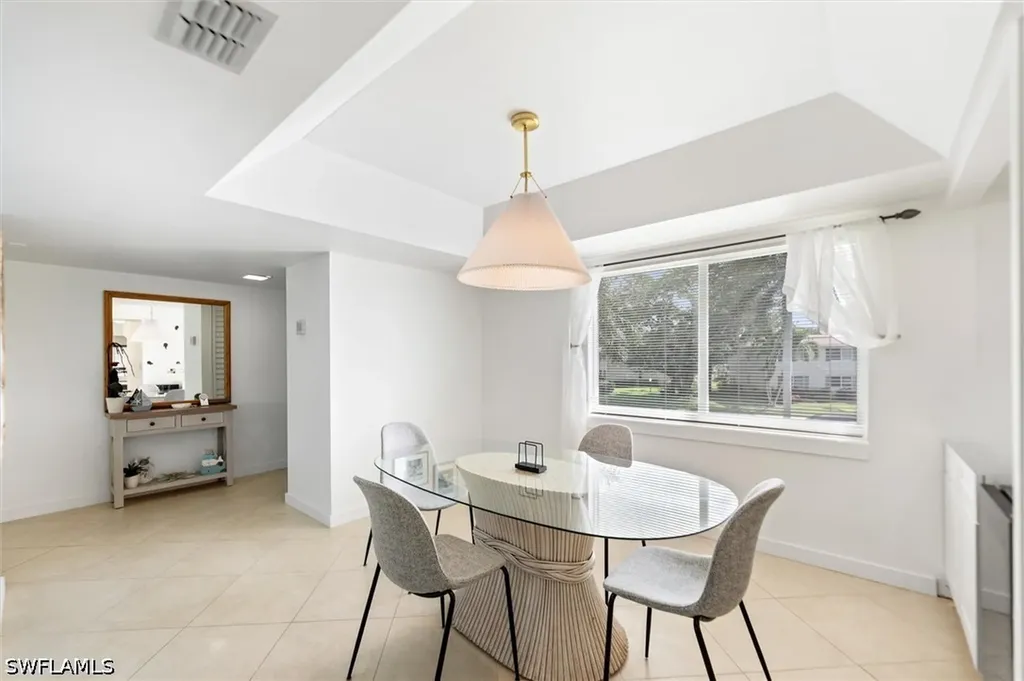 249 Memory Lane Naples FL 34112