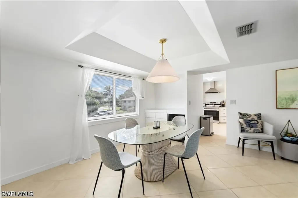 249 Memory Lane Naples FL 34112