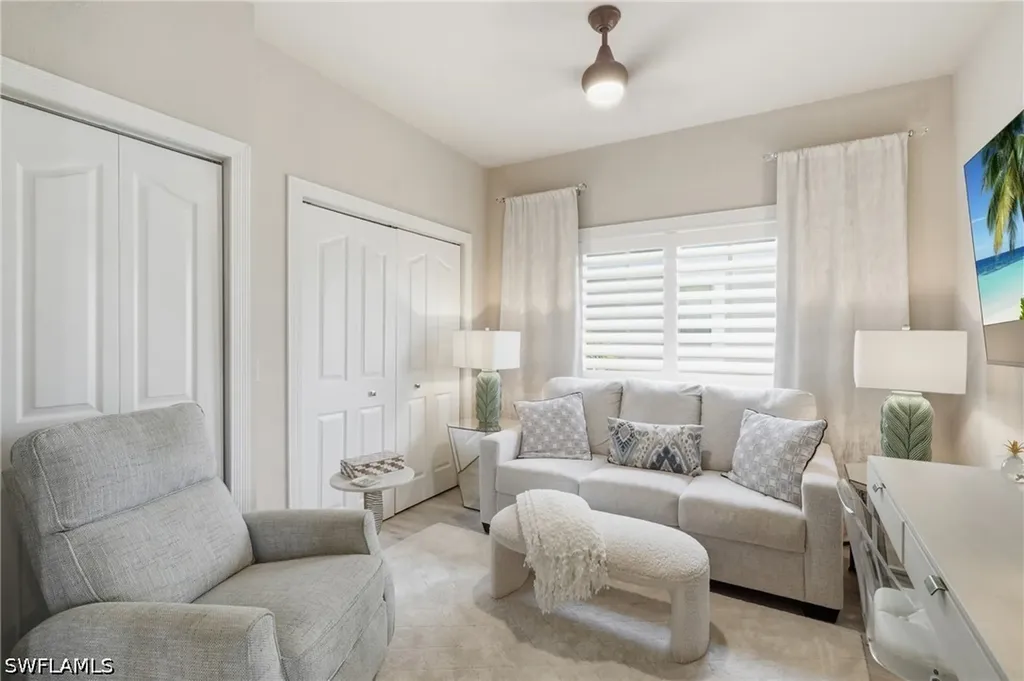 1747 Reuven Circle Naples FL 34112