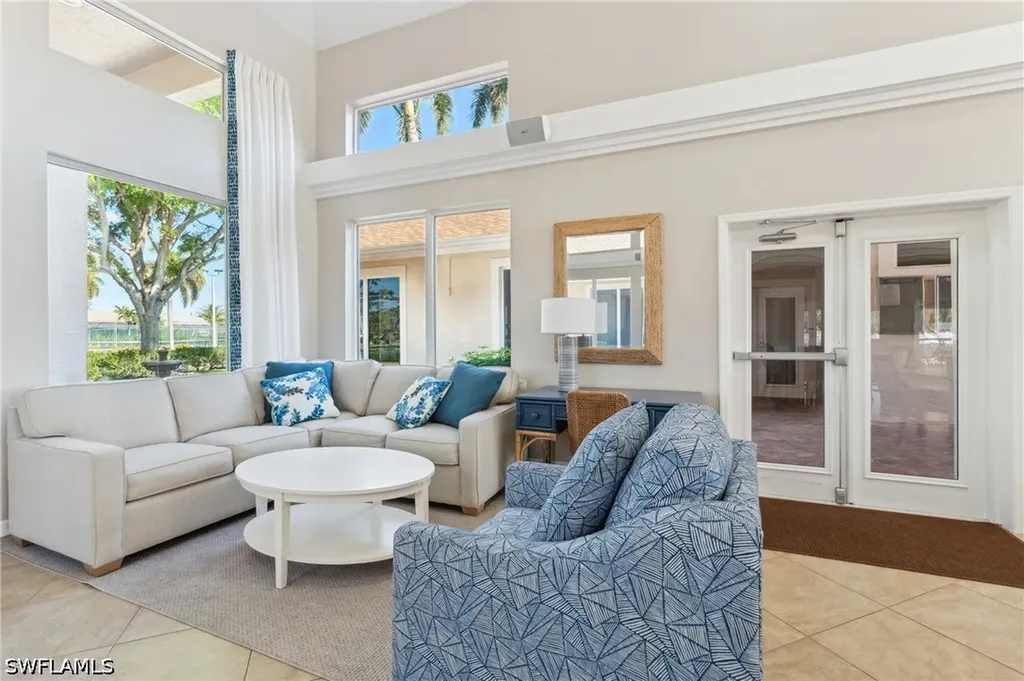 1747 Reuven Circle Naples FL 34112