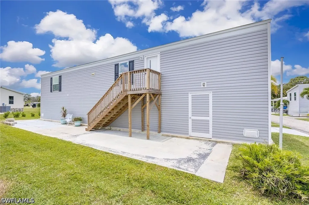 Estero FL 33928