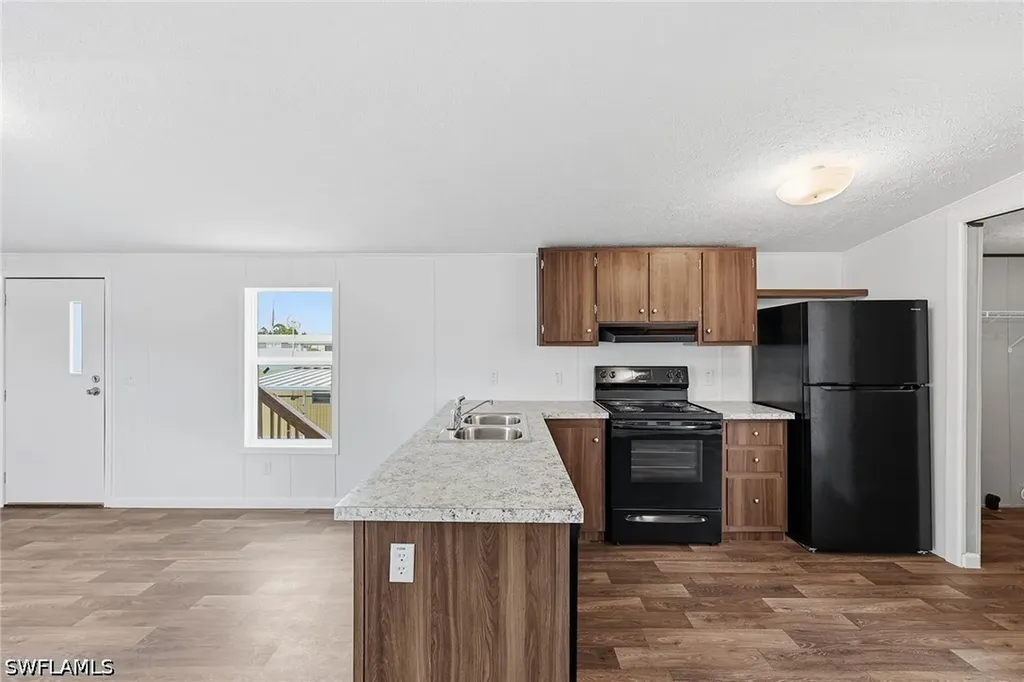 Estero FL 33928