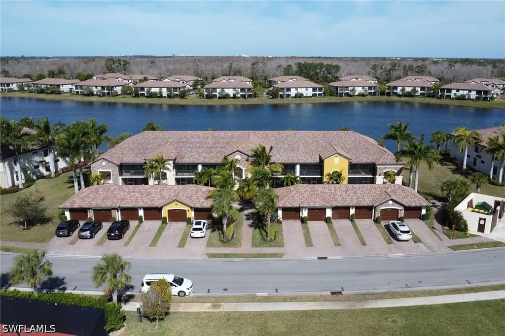 9521 Avellino Way Naples FL 34113
