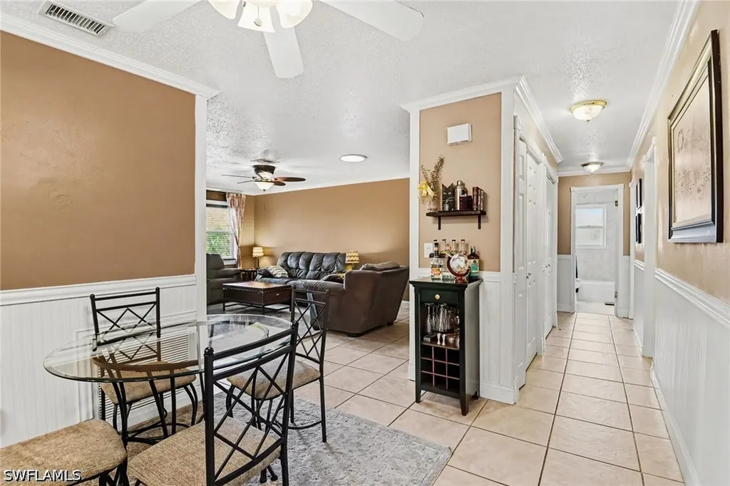 2136 Flora Avenue Fort Myers FL 33907