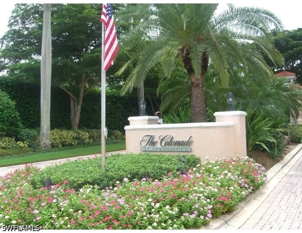 157 Colonade Circle Naples FL 34103