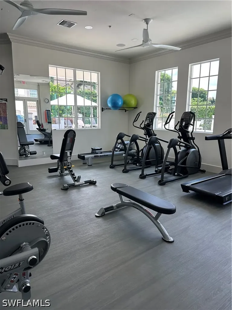 157 Colonade Circle Naples FL 34103