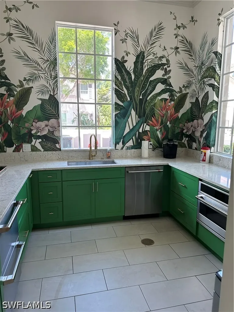 157 Colonade Circle Naples FL 34103