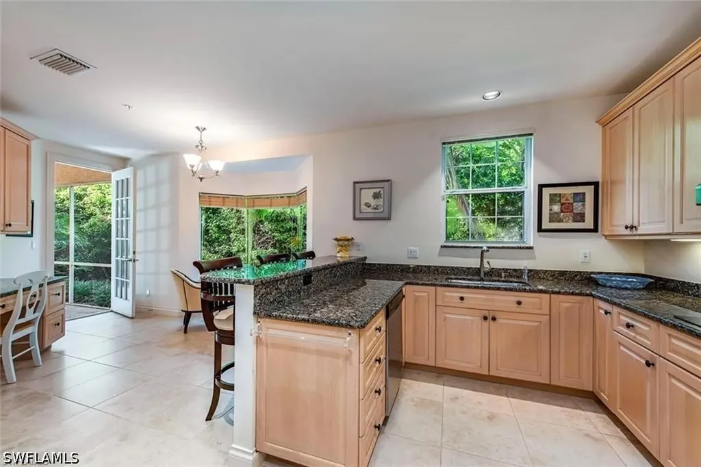 157 Colonade Circle Naples FL 34103