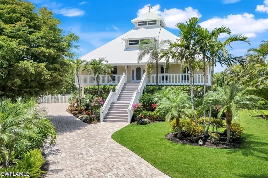 203 San Mateo Drive Bonita Springs FL 34134