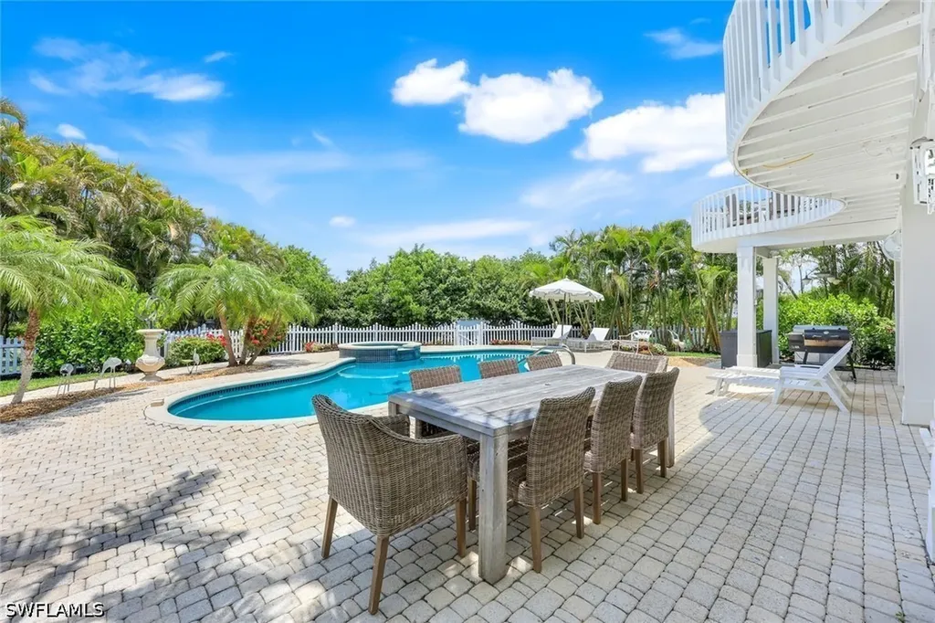 203 San Mateo Drive Bonita Springs FL 34134