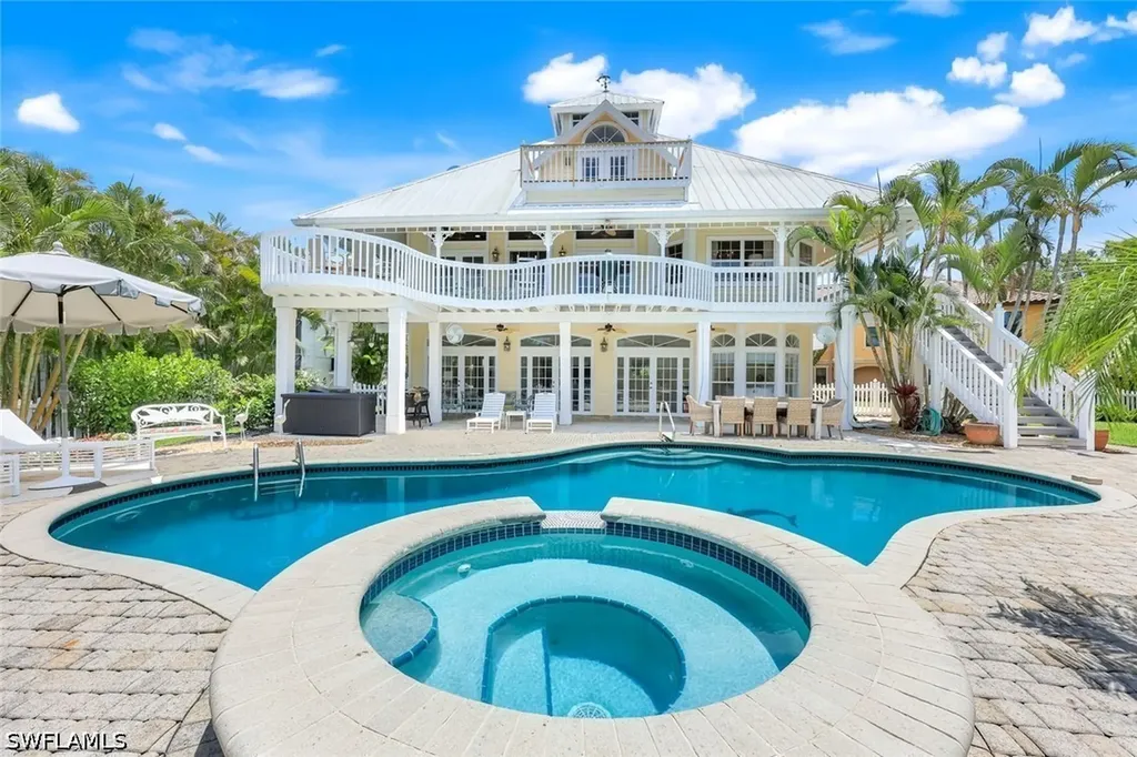 203 San Mateo Drive Bonita Springs FL 34134