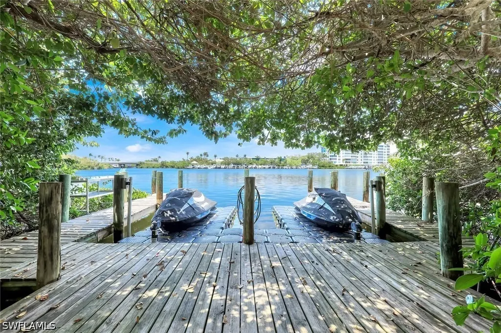 203 San Mateo Drive Bonita Springs FL 34134