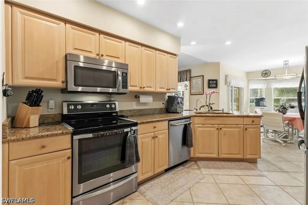 3721 White Boulevard Naples FL 34117