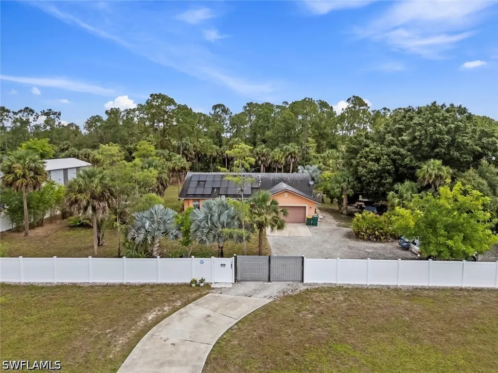 3721 White Boulevard Naples FL 34117