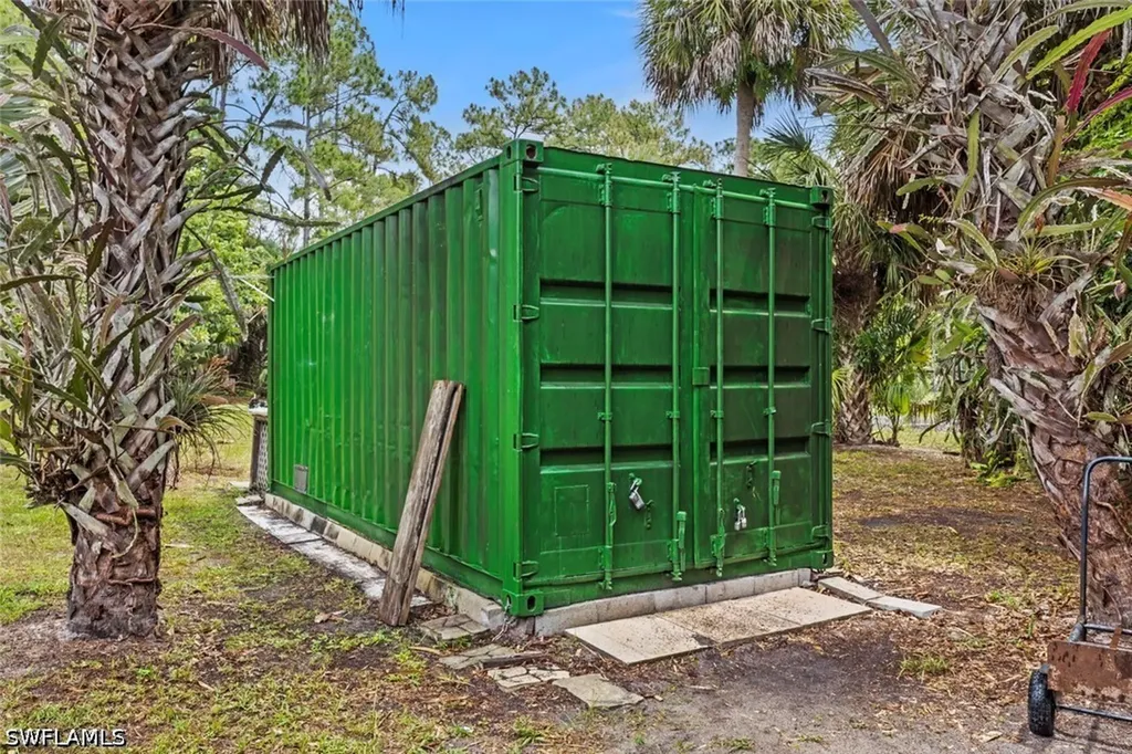 3721 White Boulevard Naples FL 34117