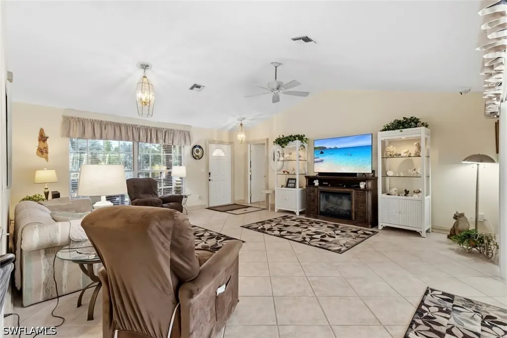 3721 White Boulevard Naples FL 34117