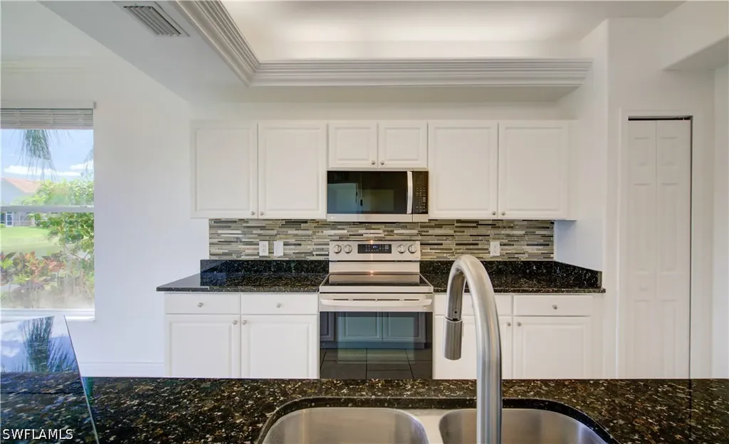 1310 Henley Street Naples FL 34105