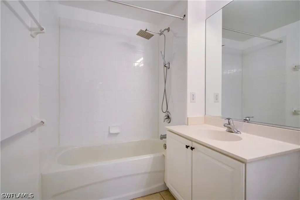 1310 Henley Street Naples FL 34105