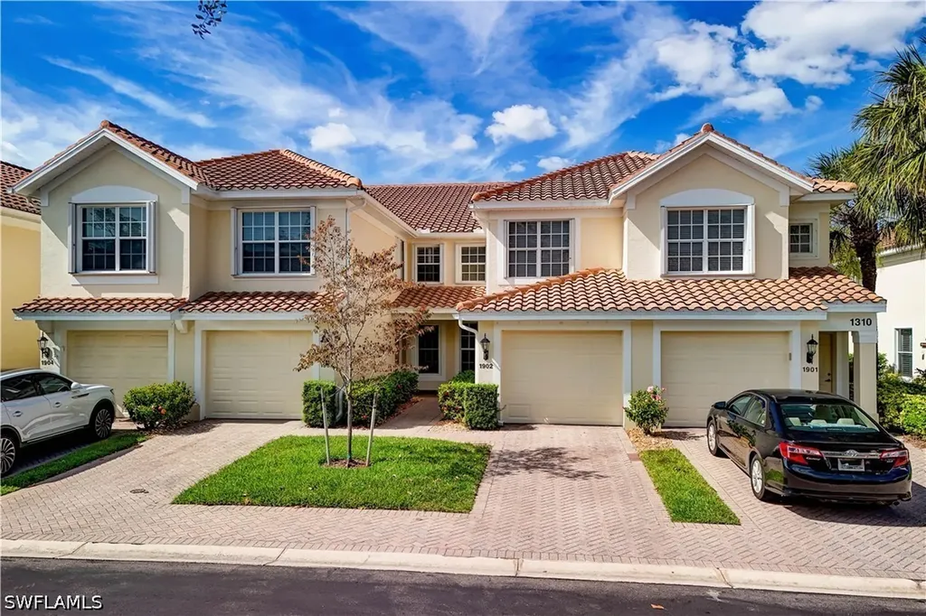 1310 Henley Street Naples FL 34105
