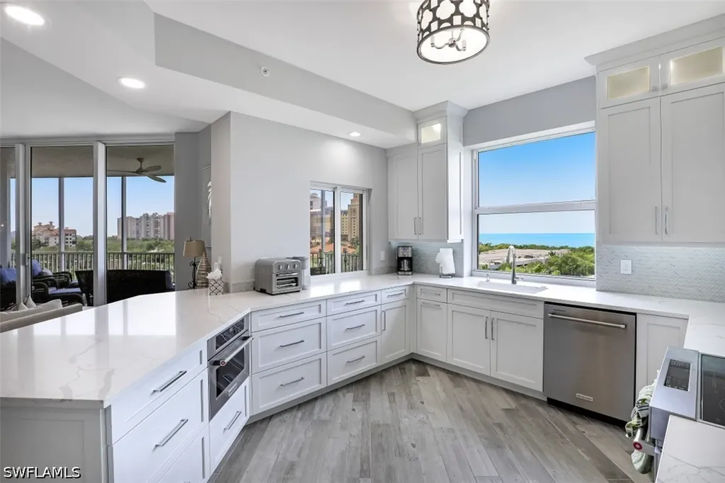 400 Flagship Drive Naples FL 34108-4301