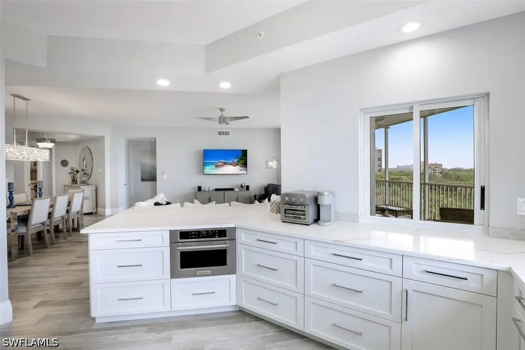 400 Flagship Drive Naples FL 34108-4301