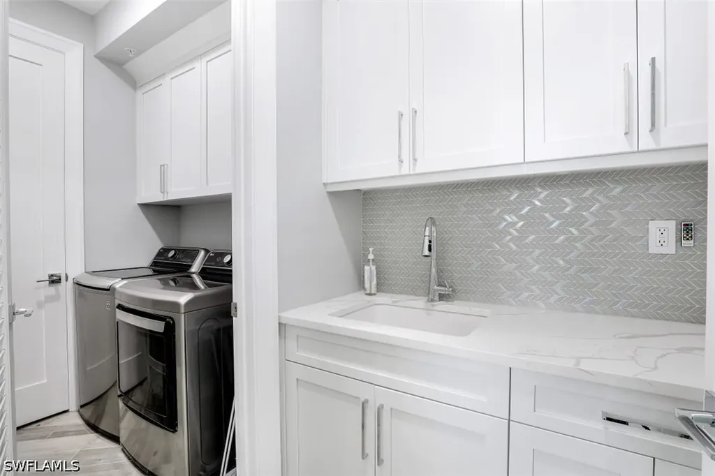 400 Flagship Drive Naples FL 34108-4301