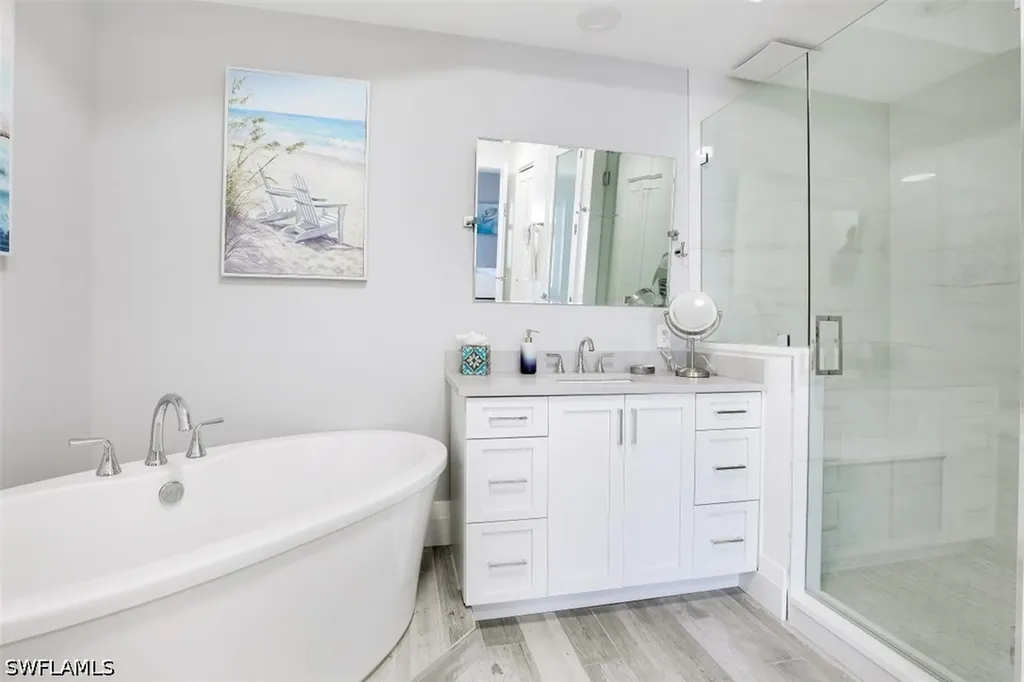400 Flagship Drive Naples FL 34108-4301