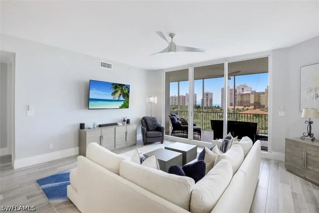 400 Flagship Drive Naples FL 34108-4301