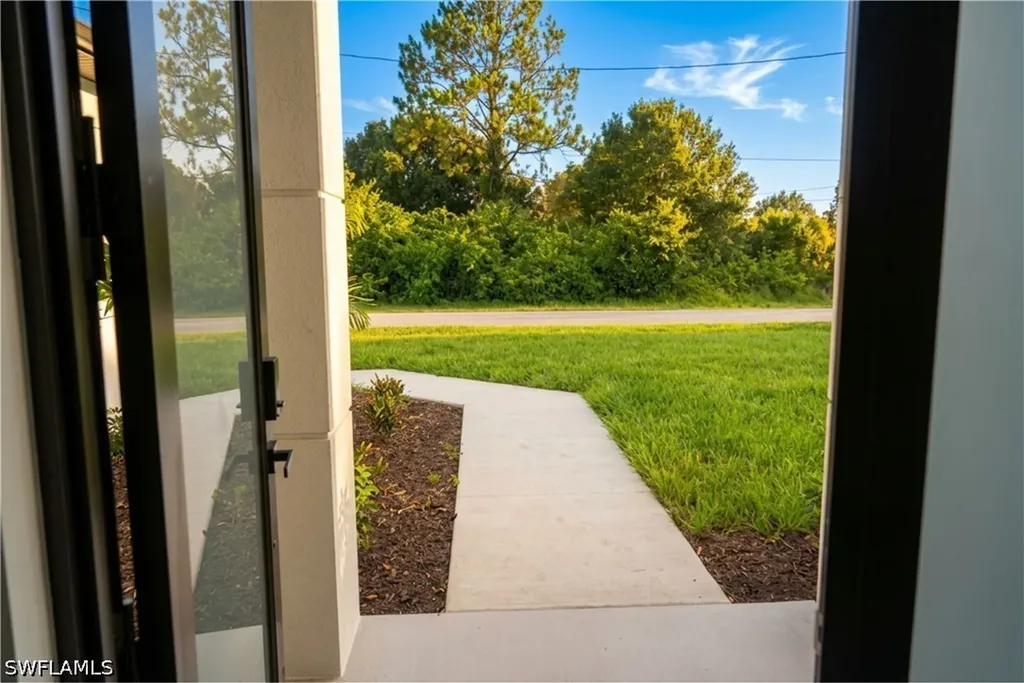 429 Gray Avenue S Lehigh Acres FL 33974