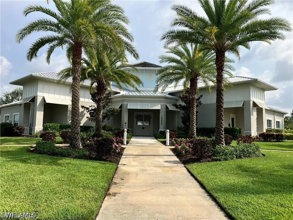 28109 Seasons Tide Avenue Bonita Springs FL 34135