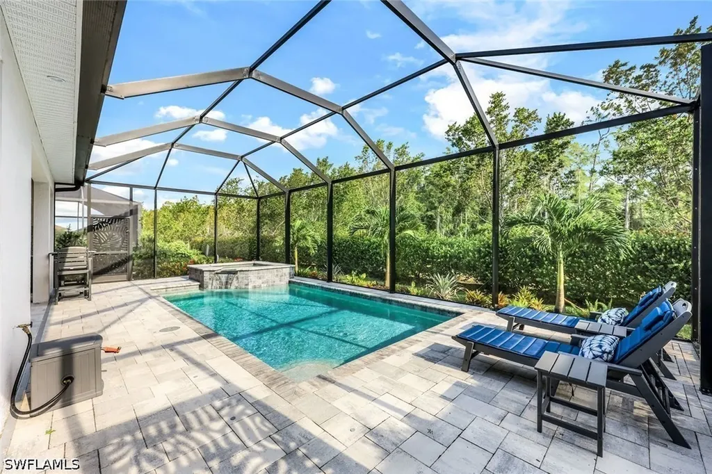 28109 Seasons Tide Avenue Bonita Springs FL 34135