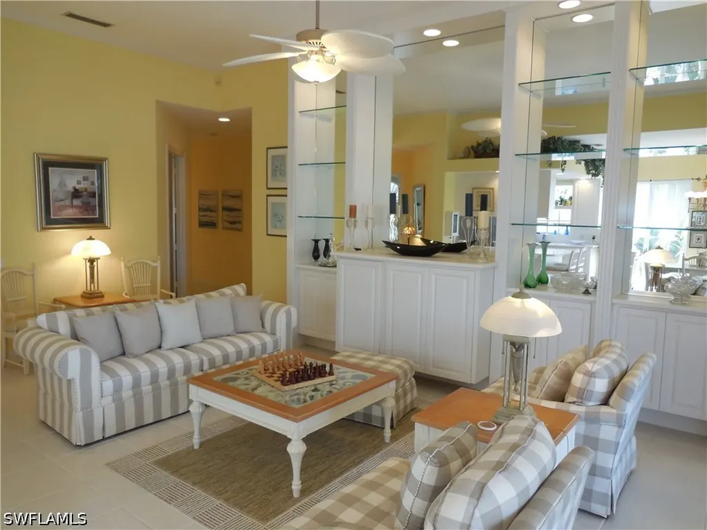4456 Prescott Lane Naples FL 34119