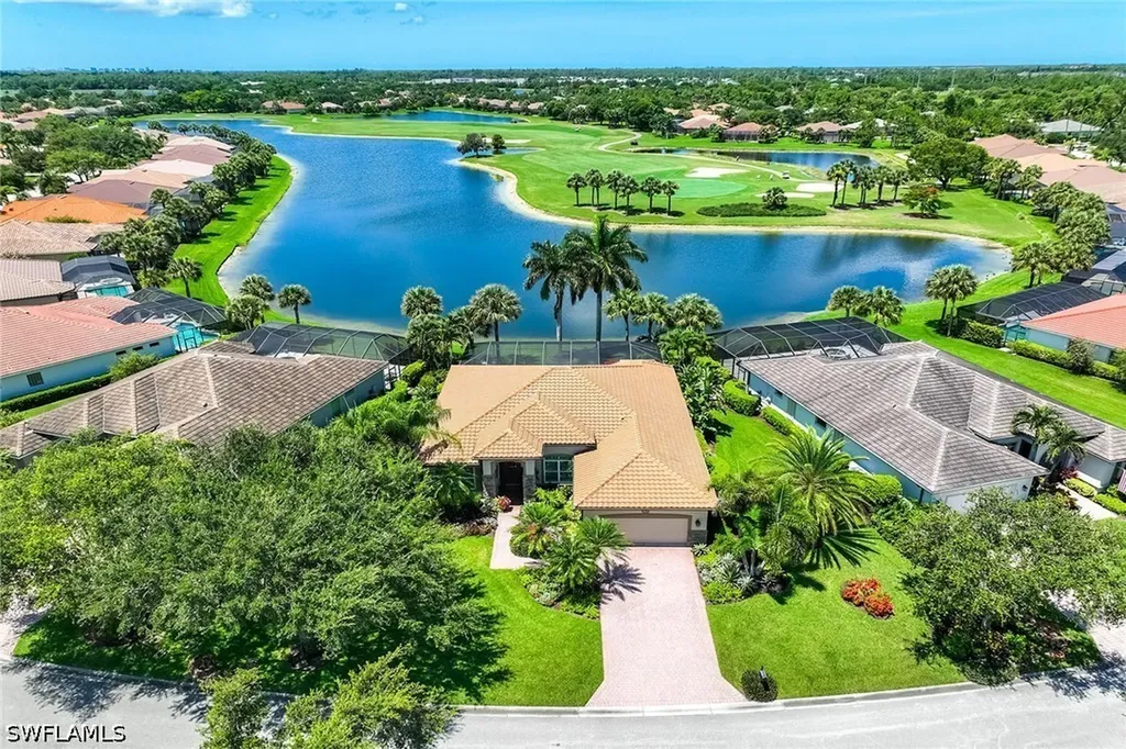 8793 Mustang Island Circle Naples FL 34113