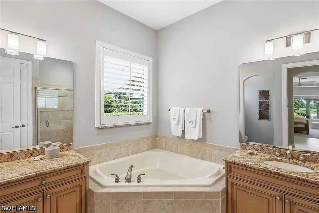 8793 Mustang Island Circle Naples FL 34113