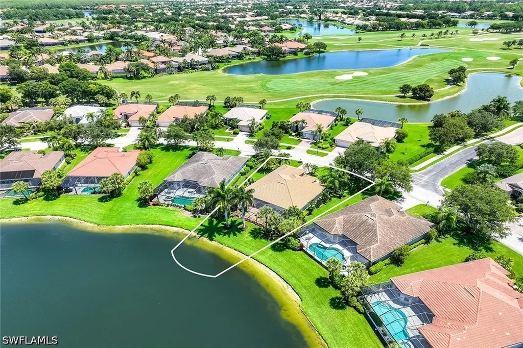 8793 Mustang Island Circle Naples FL 34113