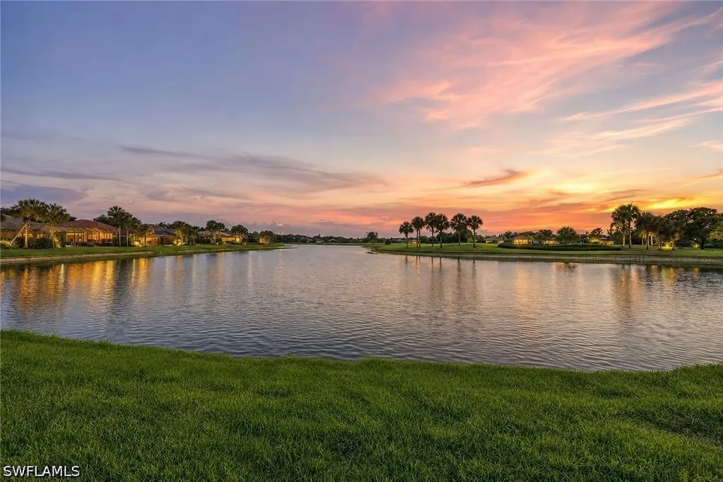 8793 Mustang Island Circle Naples FL 34113