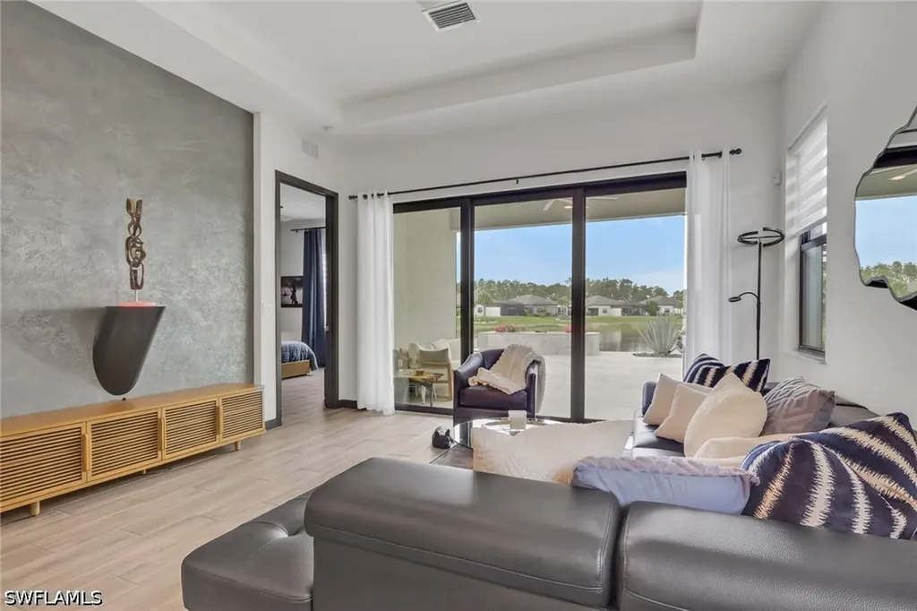 14846 Loggerhead Drive Naples FL 34120
