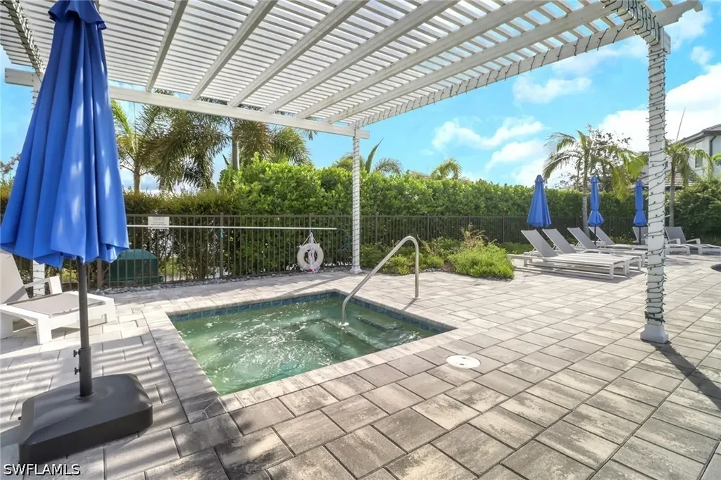 14846 Loggerhead Drive Naples FL 34120