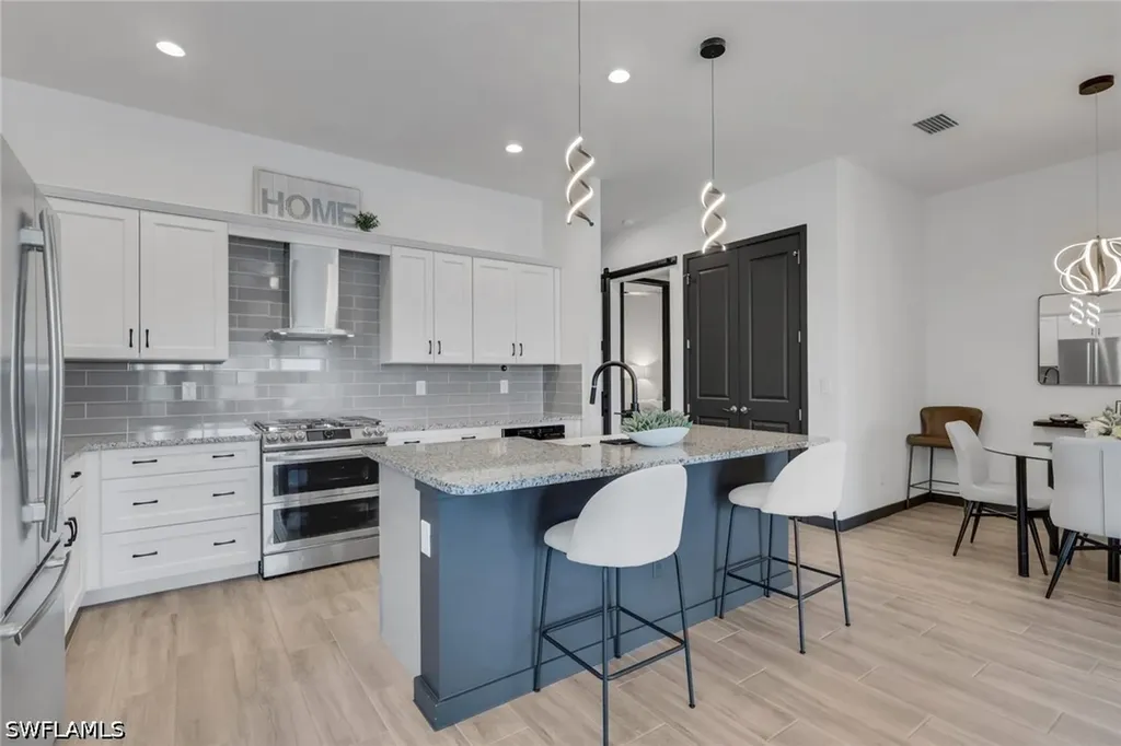 14846 Loggerhead Drive Naples FL 34120