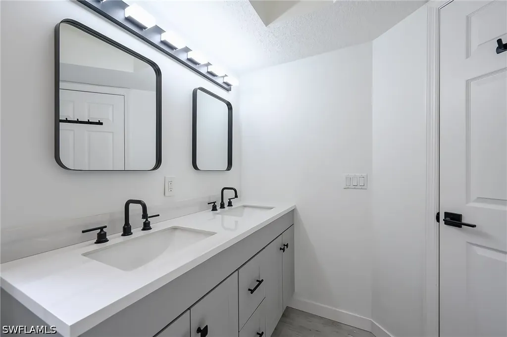 26700 Rosewood Pointe Drive Bonita Springs FL 34135