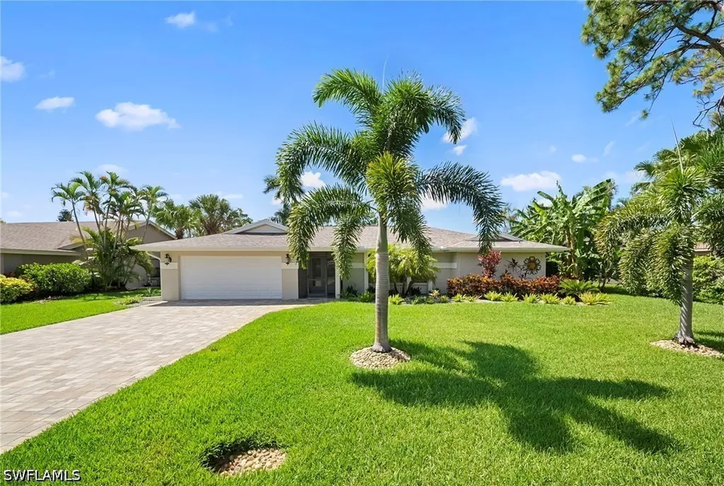 Bonita Springs FL, 28581 Winthrop Circle