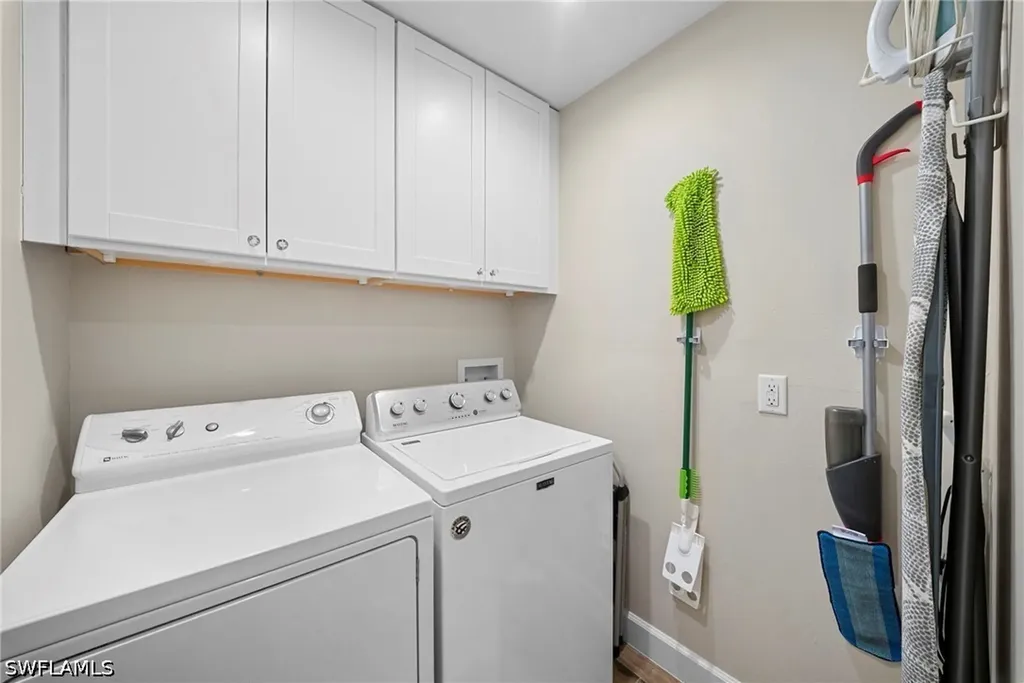 28581 Winthrop Circle Bonita Springs FL 34134
