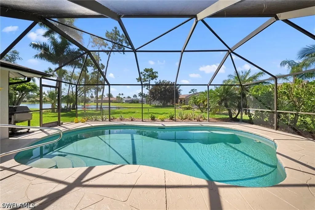 28581 Winthrop Circle Bonita Springs FL 34134