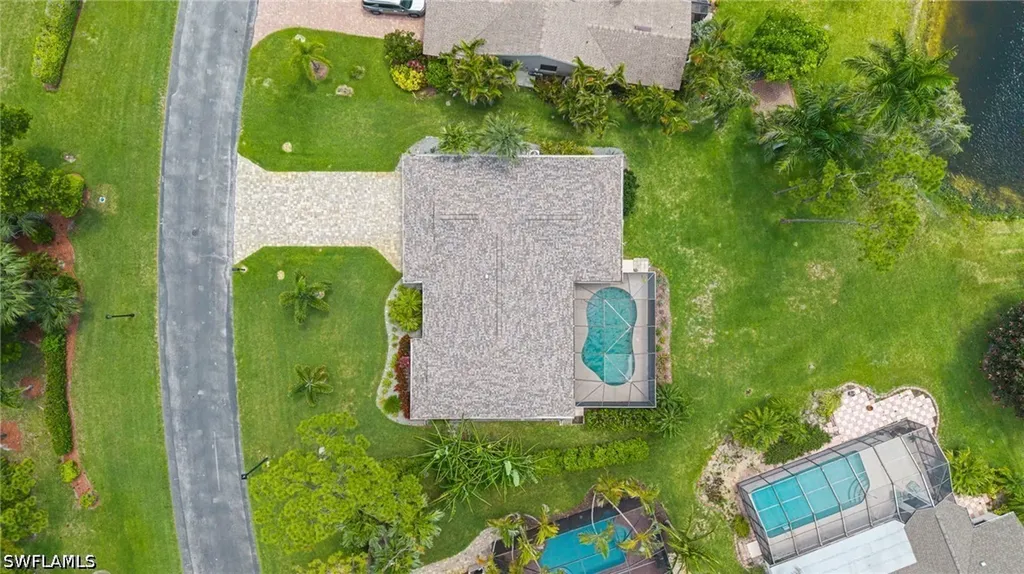 28581 Winthrop Circle Bonita Springs FL 34134