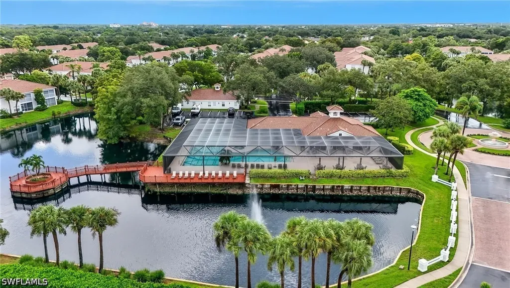 6914 Satinleaf Road N Naples FL 34109