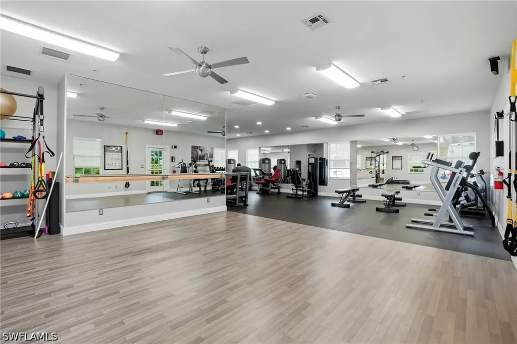 6914 Satinleaf Road N Naples FL 34109