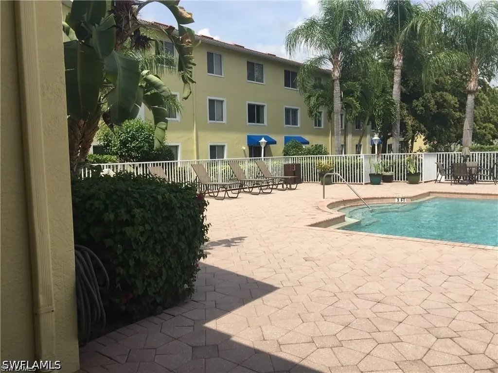 8271 Key Royal Circle Naples FL 34119