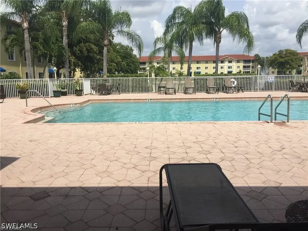 8271 Key Royal Circle Naples FL 34119