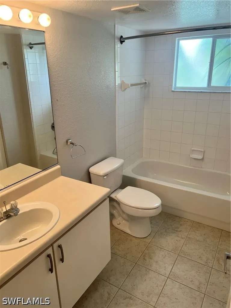 8271 Key Royal Circle Naples FL 34119