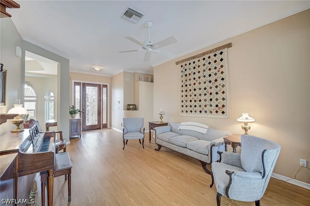 11086 Lakeland Circle Fort Myers FL 33913